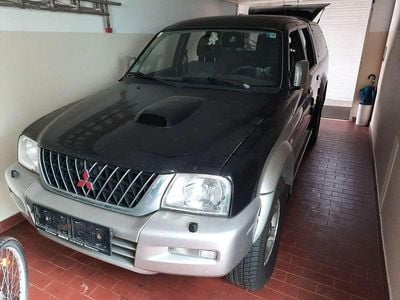 Silber Gebraucht 2004 Mitsubishi L200 Abholung | € 14.800