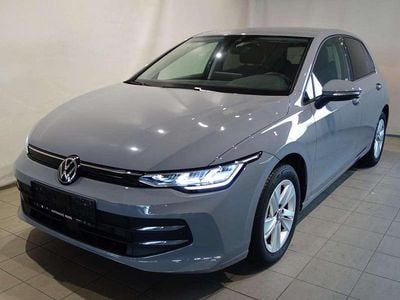 Gebraucht VW Golf VIII Life 116 PS (85 kW) 2025 Grau Kleinwagen