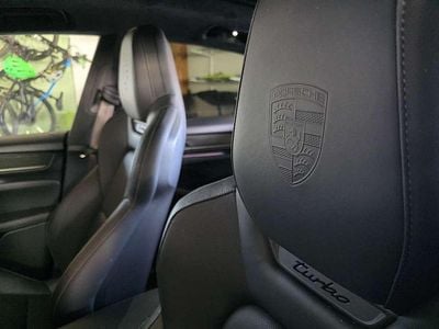 Gebraucht Porsche Macan Turbo 430 kW (585 PS) 2025 SUV