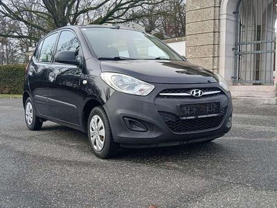Schwarz Gebraucht 2012 Hyundai i10 Kleinwagen | € 2.800
