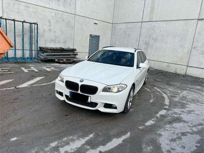 BMW 525