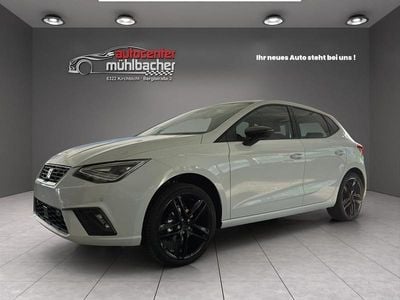 Weiss metallic Neu 2025 Seat Ibiza FR Limousine | € 22.990