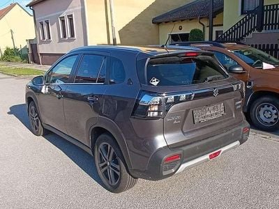 Gebraucht Suzuki SX4 S-Cross Comfort 129 PS (94 kW) 2023 Grau SUV