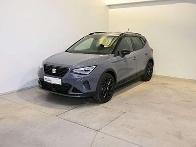 Hellgrau normal Gebraucht 2025 Seat Arona FR SUV | € 29.990