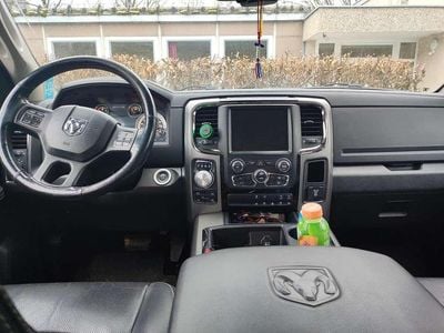 Gebraucht 2015 Dodge Ram Abholung | € 31.900 (Guter Preis)