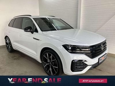 Weiss metallicperleffekt Gebraucht 2022 VW Touareg R-line SUV | € 64.890