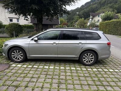Gebraucht 2016 VW Passat Trendline Kombi | € 14.000 (Etwas zu teuer)