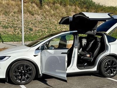 Weiß Gebraucht 2023 Tesla Model X Long Range AWD SUV | € 78.000