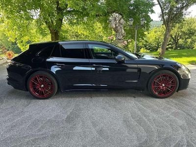 Schwarz Gebraucht 2018 Porsche Panamera Sport Turismo Kombi | € 59.900