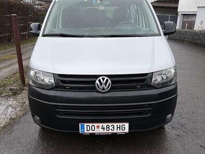 Gebraucht VW T5 Trendline 114 PS (83 kW) 2014 Van