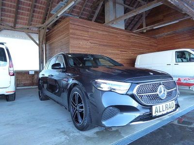 Gebraucht 2025 Mercedes E220 Advanced Plus Kombi | € 55.900