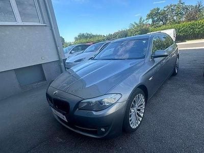 Silber Gebraucht 2012 BMW 525 Kombi | € 14.990