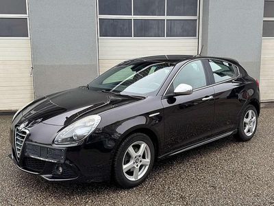 Schwarz Gebraucht 2013 Alfa Romeo Giulietta Distinctive Limousine | € 6.990
