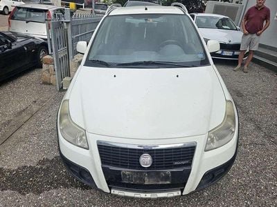 Gebraucht Fiat Sedici 120 PS (88 kW) 2009 Weiß SUV