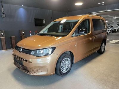 Gold Gebraucht 2022 VW Caddy Van / Kleinbus | € 22.990 (Etwas zu teuer)