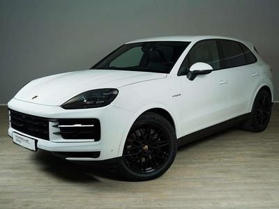 Weiß Gebraucht 2025 Porsche Cayenne SUV | € 117.990 (Etwas zu teuer)