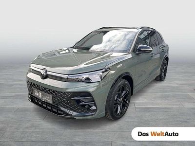 Mittelgrün metallic Neu 2025 VW Tiguan Sport SUV | € 53.950 (Teuer)