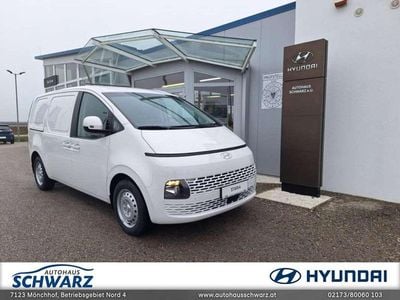 Weiß Neu 2025 Hyundai Staria Van / Kleinbus | € 42.768 (Etwas zu teuer)