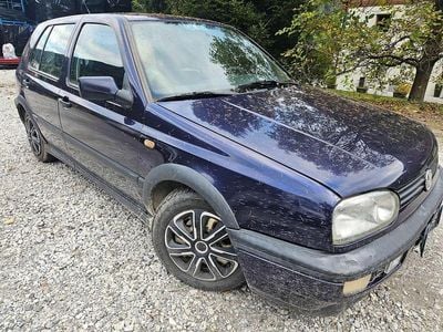 Blau Gebraucht 1996 VW Golf III GTD Kleinwagen | € 1.800