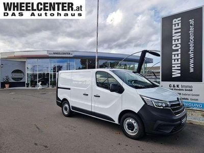 Weiß Gebraucht 2024 Renault Trafic Van / Kleinbus | € 29.911 (Teuer)