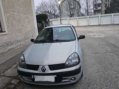 Gebraucht Renault Clio II 65 PS (47 kW) 2003 Limousine