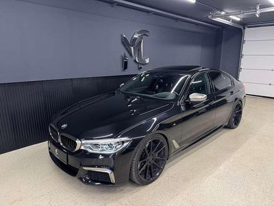 Schwarz Gebraucht 2017 BMW M550 Sport Line Limousine | € 46.999