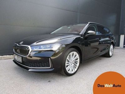 Schwarz metallic Gebraucht 2024 Skoda Superb LAURIN & KLEMENT Kombi | € 42.990