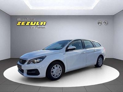 Weiß Gebraucht 2019 Peugeot 308 SW Active Kombi | € 9.990