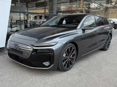 Grau Gebraucht 2025 Audi e-tron Ambiente SUV | € 98.490