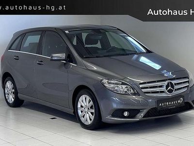 Gebraucht Mercedes B180 109 PS (80 kW) 2013 Grau Van / Kleinbus