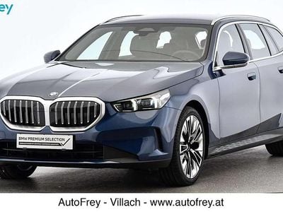 Blau Gebraucht 2024 BMW 520 Efficient Dynamics Kombi | € 61.580 (Guter Preis)