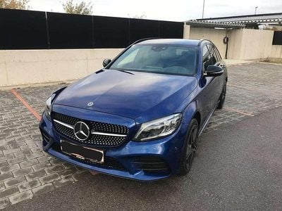 gebraucht Mercedes 220 T-Line 4 Matic AMG