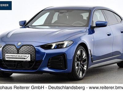 Blau (m portimao blau) Gebraucht 2024 BMW i4 Efficient Dynamics Limousine | € 63.990