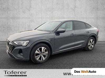 Gebraucht Audi e-tron Business 158 kW (215 PS) 2024 Grau SUV