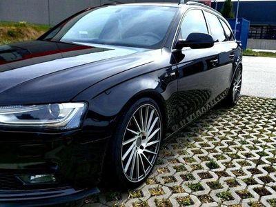 Schwarz Gebraucht 2012 Audi A4 Kombi | € 7.300 (Guter Preis)