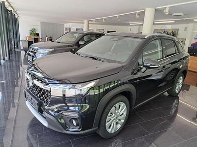 gebraucht Suzuki SX4 S-Cross aus Au - 110 PS und 60 km