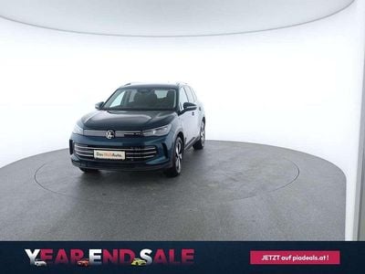 Dunkelblau metallic Gebraucht 2025 VW Tiguan Elegance SUV | € 45.450
