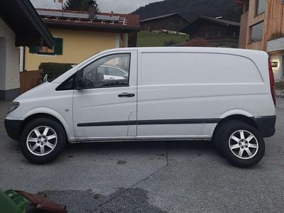 Weiß Gebraucht 2010 Mercedes Vito Van | € 5.999 (Guter Preis)