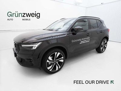Gebraucht Volvo XC40 163 PS (119 kW) 2025 Schwarz SUV