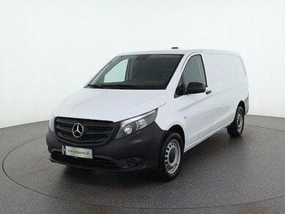 Arktikweiß Gebraucht 2023 Mercedes Vito Van | € 41.988 (Guter Preis)