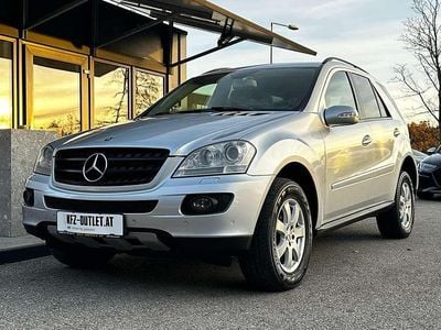 Grau Gebraucht 2008 Mercedes ML280 SUV | € 13.900 (Etwas zu teuer)