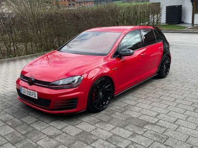 gebraucht VW Golf GTI 2,0 TSI DSG