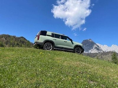 Grau Neu 2025 Baic BJ30 SUV | € 42.500