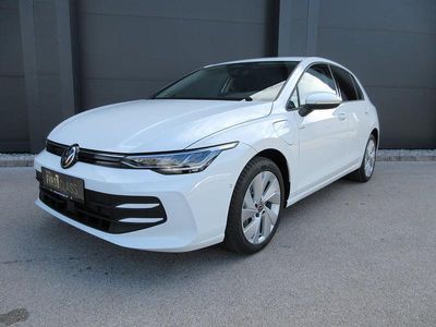 Neu VW Golf VIII 204 PS (150 kW) 2026 Weiss  normal