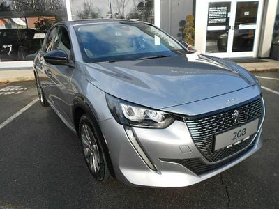 Gebraucht Peugeot e-208 Allure 100 kW (136 PS) 2023 Kleinwagen