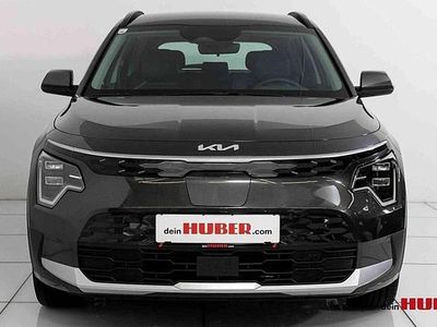 Grau Gebraucht 2024 Kia e-Niro Silver SUV | € 39.390