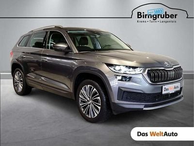 Mittelgrau metallic Gebraucht 2024 Skoda Kodiaq Style SUV | € 41.990 (Fairer Preis)