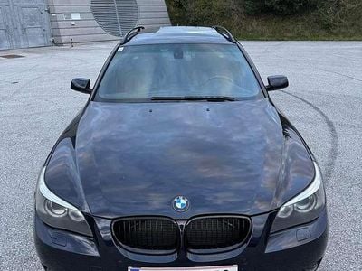 Schwarz Gebraucht 2006 BMW 530 M Sport Kombi | € 7.000 (Etwas zu teuer)