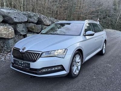 Silber Gebraucht 2023 Skoda Superb Style Kombi | € 33.900 (Fairer Preis)