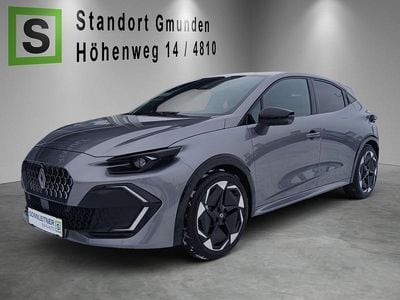 Gebraucht Renault Clio V Techno 156 PS (114 kW) 2025 Grau Limousine